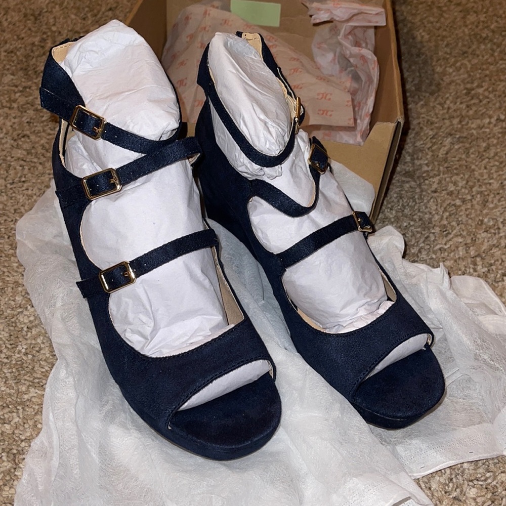 Journee Wedge strappy Skyla blue shoes